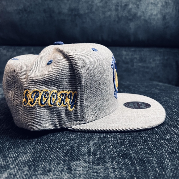 MITCHELL & NESS GOLDEN STATE WARRIORS SNAPBACK - Picture 2 of 3